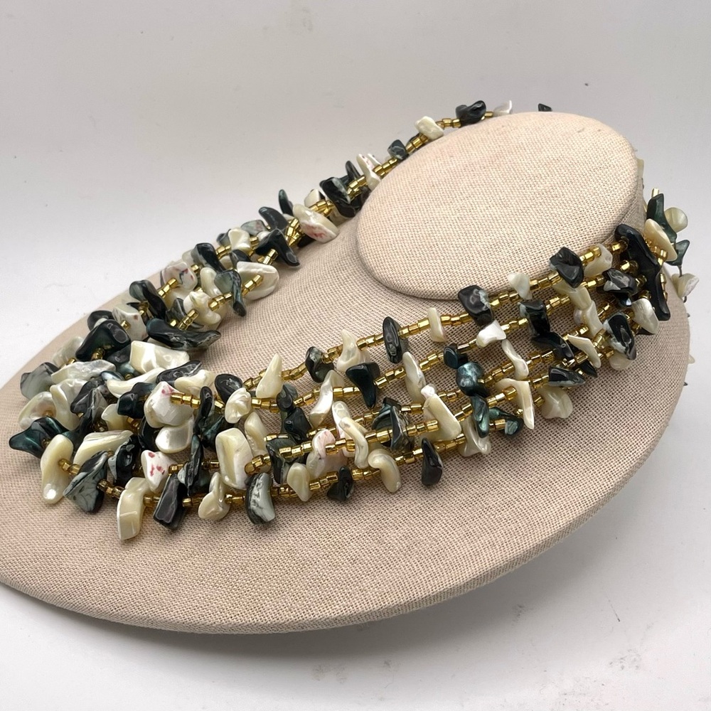 Incredible Vintage Mother of Pearl and Abalone Multi Strand Bib Necklace - Picture 5 of 11